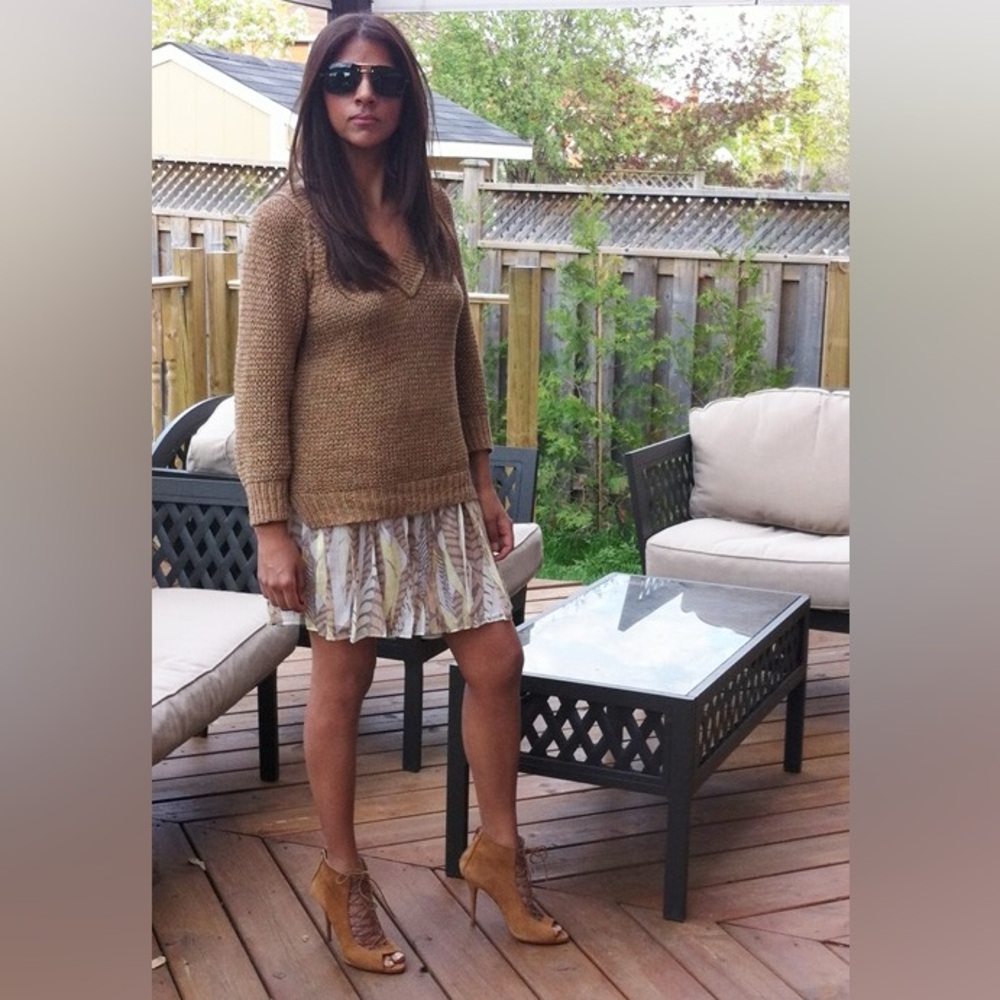 (SOLD)CLUB MONACO Loose Weave Sweater